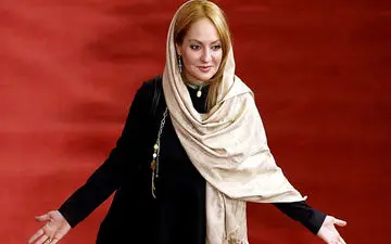 حضور مهناز افشار در ورزشگاه برای دیدن بازی تیم فوتبال محبوبش +عکس