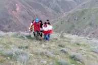کوهنورد مصدوم در ارتفاعات حاجی‌آباد هرمزگان نجات یافت