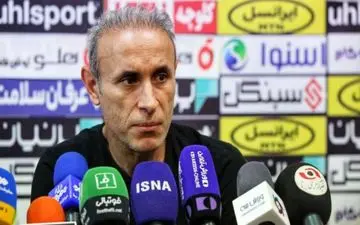 گل‌محمدی: باید عملکردمان بی‌نقص باشد و از موقعیت‌های خود استفاده کنیم/ حساس‌ترین بازی فصل‌مان را در پیش داریم
