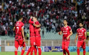 برد تراکتورسازی در دقیقه ۹۴/ تیم کریمی همچنان بدون برد!