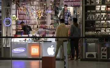  قیمت موبایل با افزایش واردات کاهش میاید؟