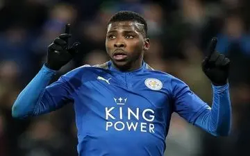 صعود لسترسیتی در یک بازی تکراری