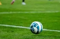 فوتبال در لیگ دسته سوم جریان دارد/مهرخلیج تهران در گروه اول شاهین یا گلچین در گروه دوم و ایرانجوان در گروه سوم قهرمان نیم فصل شدند
