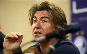 تصویری از حضور سرمربی استقلال در جشن تولد فوتبالیست مشهور دنیا 