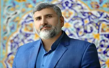 فیض روح‌القدوس ار باز مدد فرماید