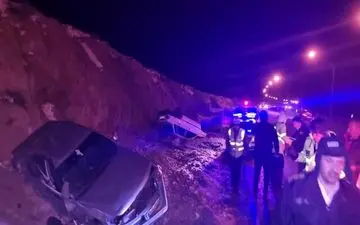 آذربایجان غربی/رها سازی ۲۰ خودرو گرفتار در برف و کولاک