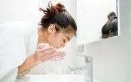 شستشوی صورت صبحگاهی؛ ضروری یا مضر؟ همه چیز درباره تاثیرات آن بر پوست