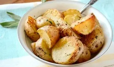 به هیچ وجه این ۷ ماده غذایی را دو بار گرم نکنید