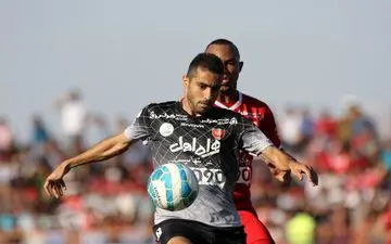 ربیع خواه همچنان مورد اعتماد سرمربی پرسپولیس