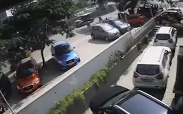 از سرقت تاج خدای معبد تا باسواد شدن یک پیرزن در ۱۰۵ سالگی