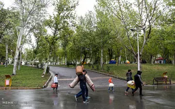 استقرار ۳۳ ایستگاه سیار یگان حفاظتی در بوستان جنگلی سرخه حصار