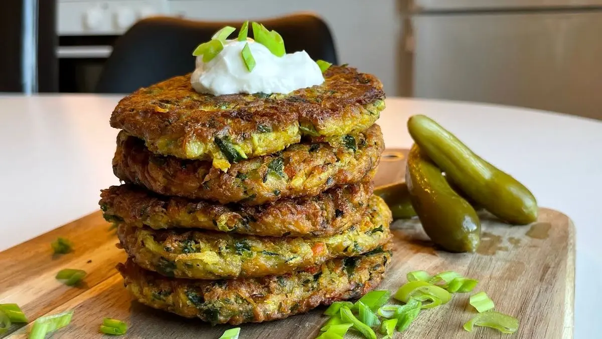 طرز تهیه کوکو کدو سبز و سیب زمینی؛ خوشمزه و کمکالری