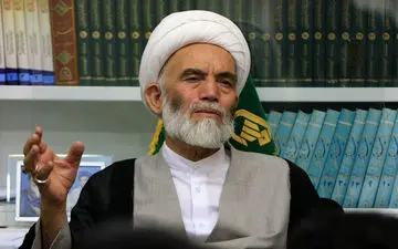 امام جمعه همدان رای خود را به صندوق انداخت + فیلم