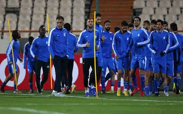 طعنه بازیکنان استقلال به هواداران پرسپولیس