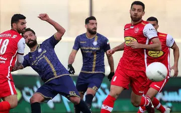 
پرسپولیس با شکست گل‌گهر به صدر برگشت
