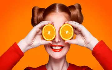 اهمیت مصرف ویتامین C برای زنان| فواید ویتامین C برای زنان چیست؟ 