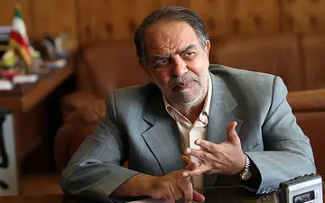 بانک‌های فراساحلی در مناطق آزاد ایجاد شود