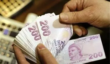 رکوردزنی دلار در ترکیه؛ ارزش لیر ترک ۱۵ درصد نسبت به لیر سوریه کاهش یافت