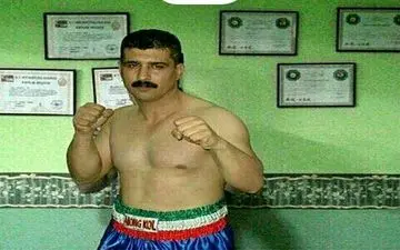 قهرمان کیک بوکسینگ جهان برای حضور در مسابقات روزی چند ساعت تمرین می کند؟