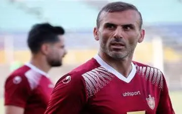 کاپیتان پرسپولیس رکورد می زند!