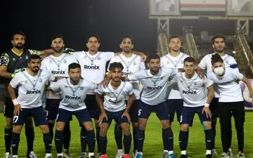 مازیار زارع چاره ای برای ملوان بیاندیشد