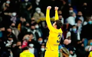 توئیت فوری پیکه پس از ال‌کلاسیکو و جواب کنایه‌آمیز مدیربرنامه بنزما+عکس 