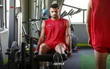 شماره هشت پرسپولیس با بینی شکسته در تمرین