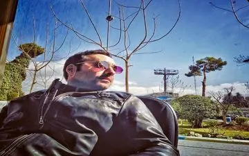  ژست بی‌خیال امیرحسین رستمی+عکس 