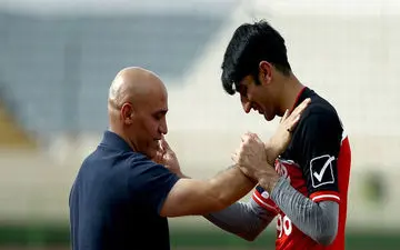 لیست اشتباهی منصوریان در استقلال
