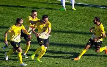 سپاهان شکست مقابل السد را در بازی تشریفاتی جبران کرد