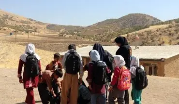 اجرای فاز دوم «مداد نارنجی» با اهدا ۲۱۰ بسته تحصیلی در مناطق محروم استان کرمانشاه