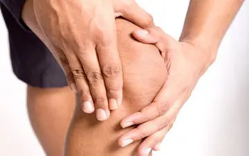 دلایلی که منجر به تعویض مفصل زانو می‌شود