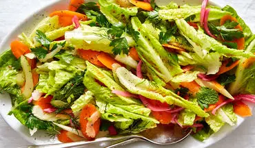 معده درد بعد از سالاد: دلایل و راهکارهای جلوگیری از ناراحتی گوارشی