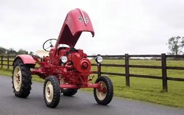 حراج تراکتور پورشه+ عکس