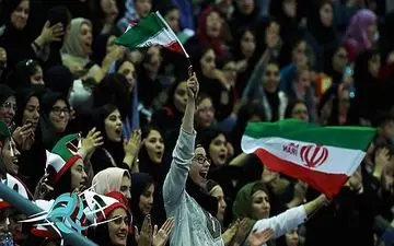 بلیت بانوان باطل شد +عکس