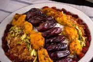 طرز تهیه خرما پلو با مرغ و کشمش| حتما امتحانش کن!