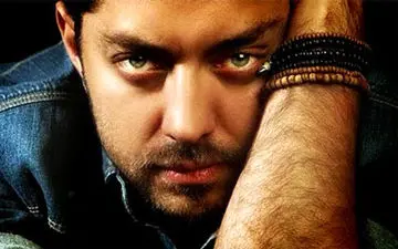 سلفی توماشینی بهرام رادان (عکس)