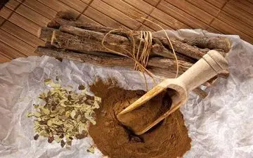 این گیاه شیرین درمانی است برای پوسیدگی دندان!