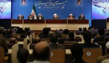  روحانی: با وحدت و هماهنگی از مشکلات عبور می کنیم