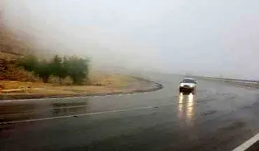 ‍ همه راه های استان کرمانشاه لغزنده است/بارش برف در گردنه ها 