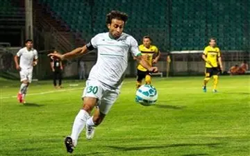 اگر نبریم از سهمیه فاصله می‌گیریم/رجب‌زاده: نباید فریب استقلال را بخوریم