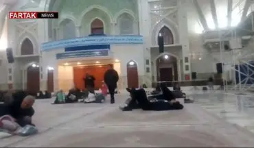 هم اکنون / حضور مردم در حرم امام /  2 بامداد + فیلم
