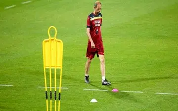 

نوید کیا: ممکن است شاهد گل های زیادی باشیم
