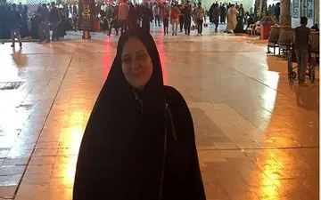 پوشش بهاره رهنما در شب قدر