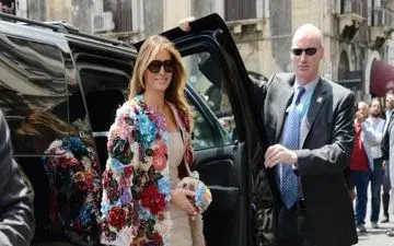 پوشش زیبا و 200 میلیونی ملانیا ترامپ با برند «دولچه اند گابانا» ! + عکس ها