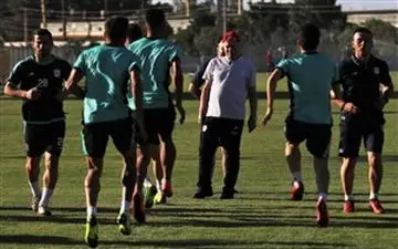 قرمزها به دنبال جذب یک مهاجم خارجی