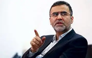 ایوبی خبر حذف ۱۰ فیلم جشنواره فجر را تکذیب کرد!