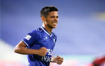 عنوان بهترین گل از راه دور لیگ قهرمانان آسیا به مهاجم استقلال رسید