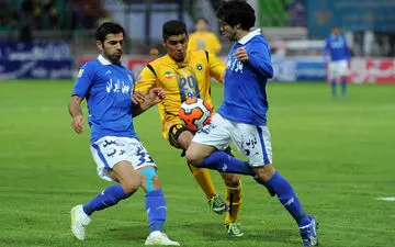  شفر زوج جوان استقلال را به کاپیتان های آبی پوش ترجیح می دهد