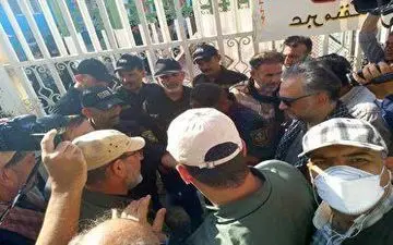 زائرین تا اطلاع بعدی به سمت مرز‌ها حرکت نکنند 